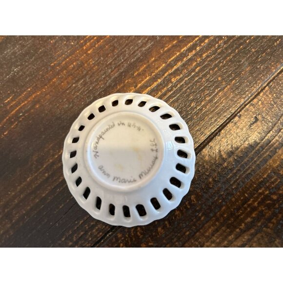 Ann Marie Murray Ring Dish Handpainted Porcelain Decorative Blue & White Detaili - Picture 3 of 6